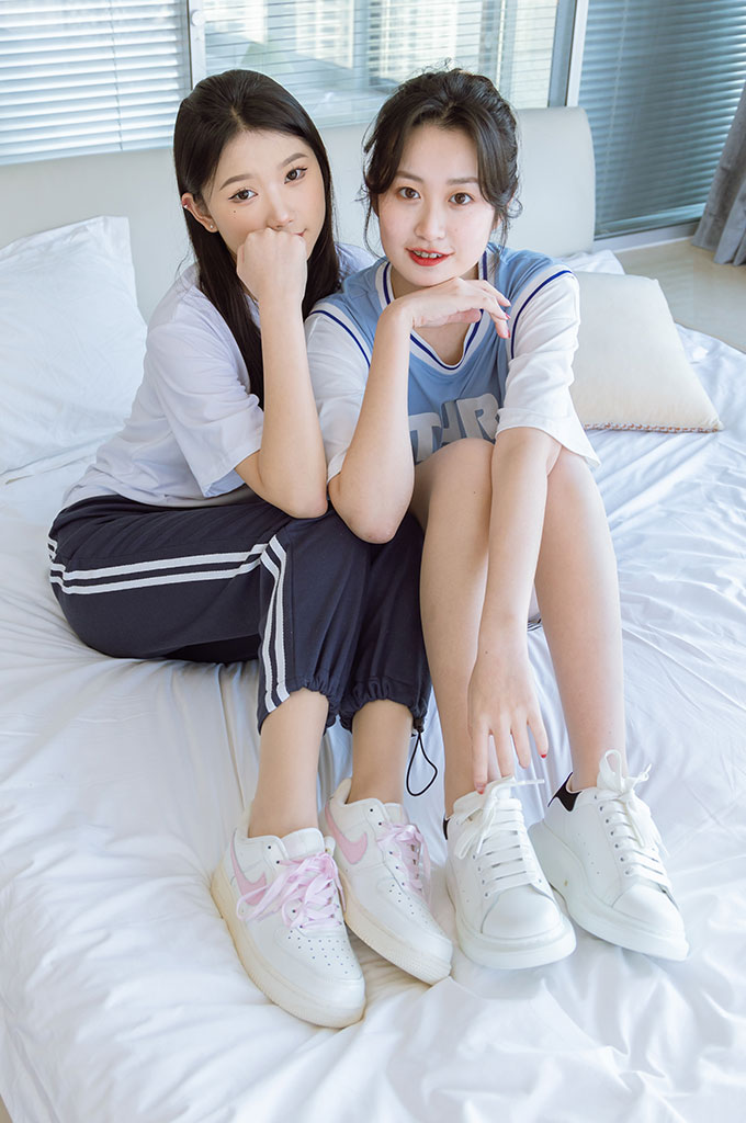 W015-双人、板鞋、肉丝（脚尖加固）