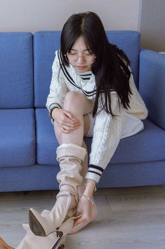 W094-长靴、高跟鞋、白丝大腿袜（脚尖加固款）