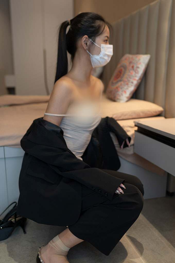 A143-吊带 短丝 平底鞋